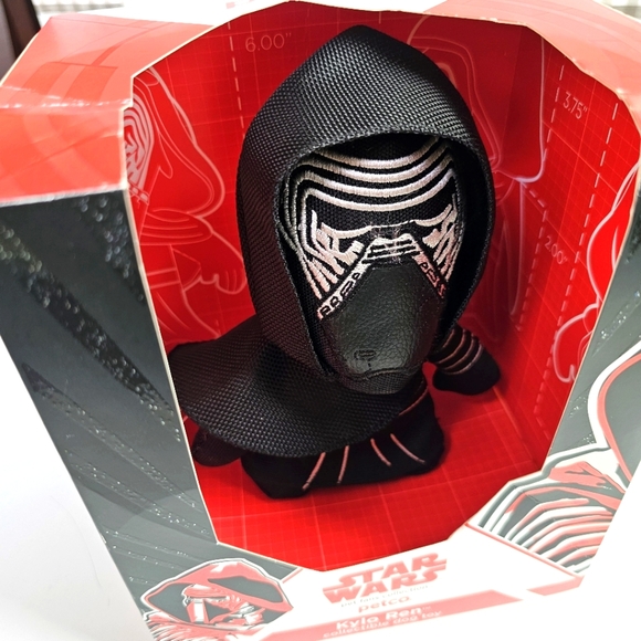 Star Wars Collectible Dog Toy, Kylo Ren Plush NEW In Box 8" Petco 2015 - Picture 3 of 9